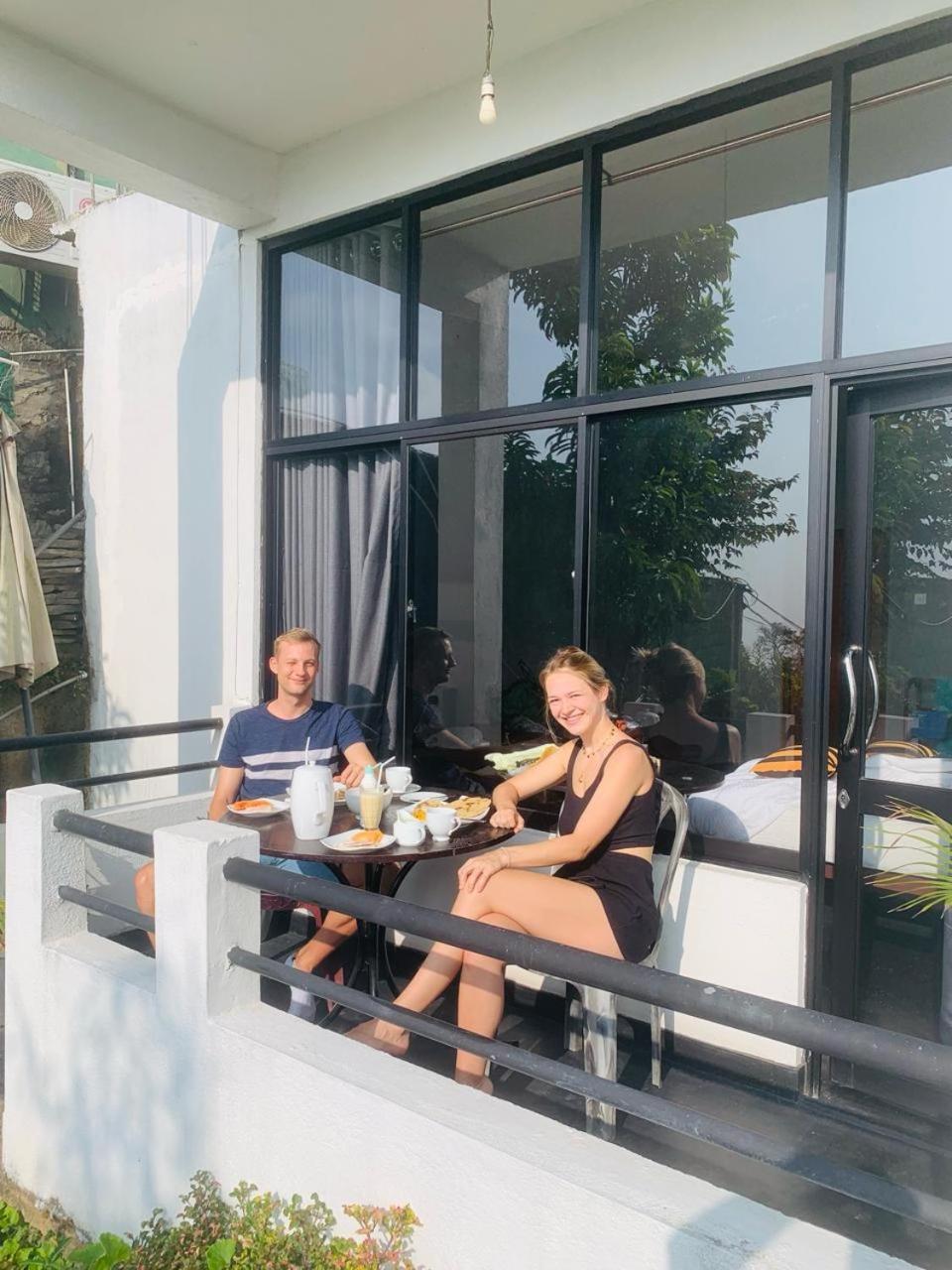 Monarch Ella Hotel Екстериор снимка