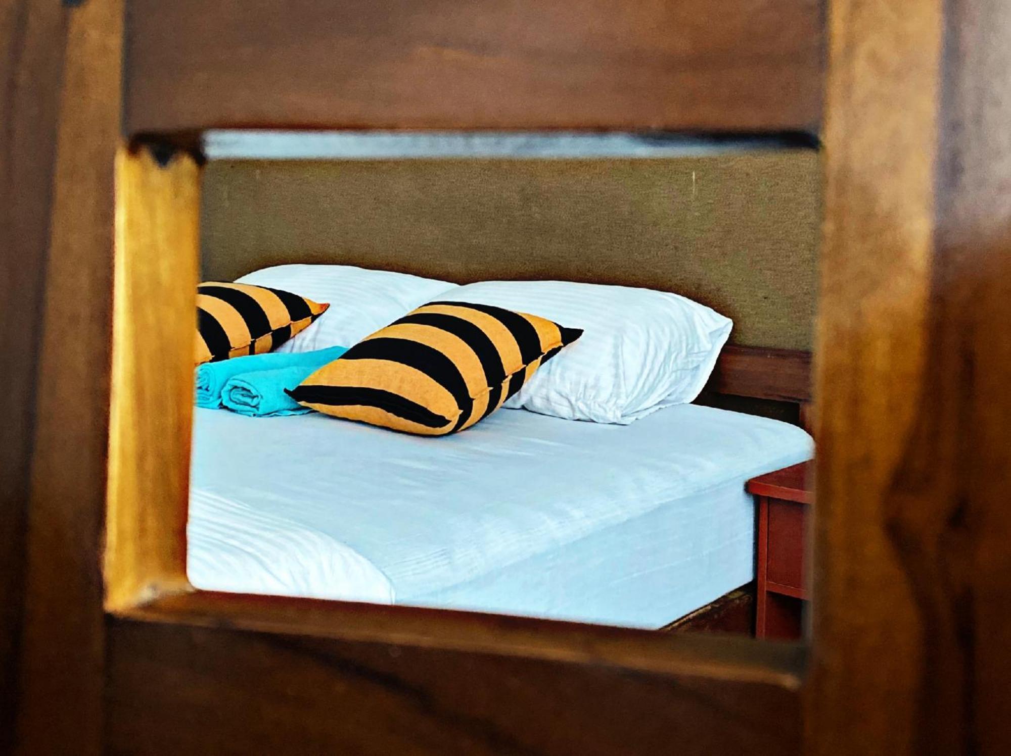 Monarch Ella Hotel Екстериор снимка